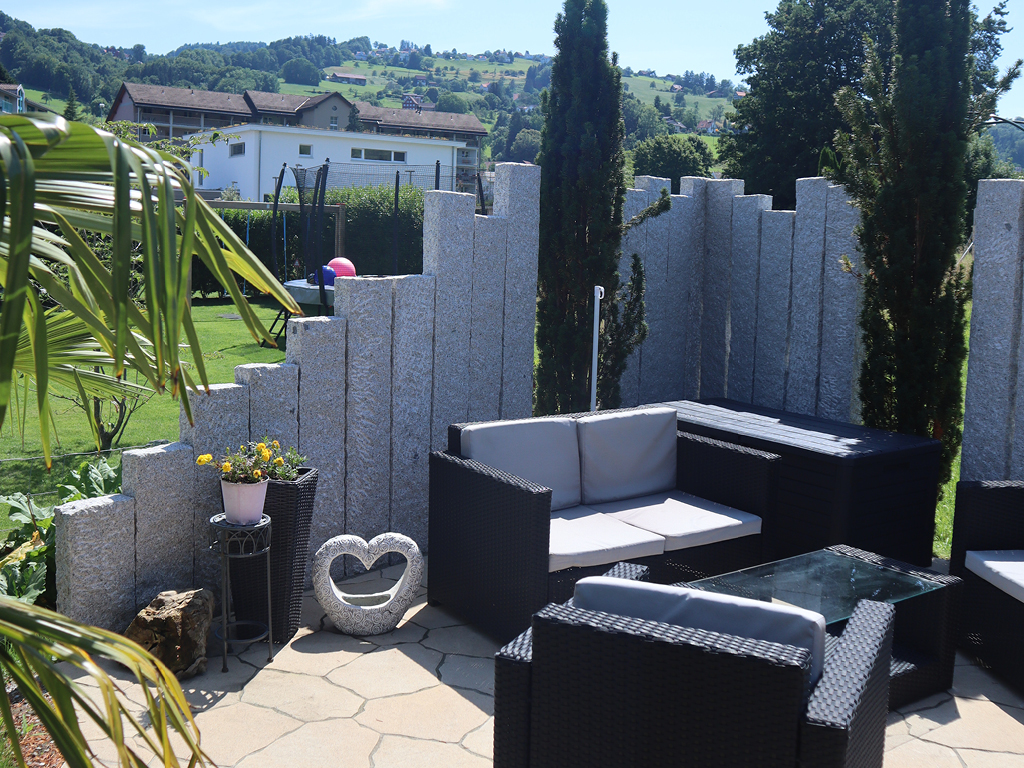 Sitzplatzgestaltung mit Sichtschutz